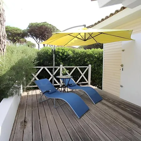 Gasmim29 - Golfe De St-tropez, Climatisé Dans Domaine Arboré Chalet